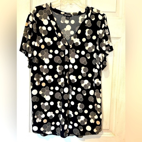 By Design Tops - NWOT By Design Black Top With Polka Dots Silver Buttons on Short Sleeves